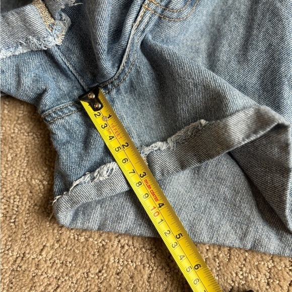 AERO Mom Short Denim Jean Shorts Button Fly Women's Size 2 - Picture 6 of 7